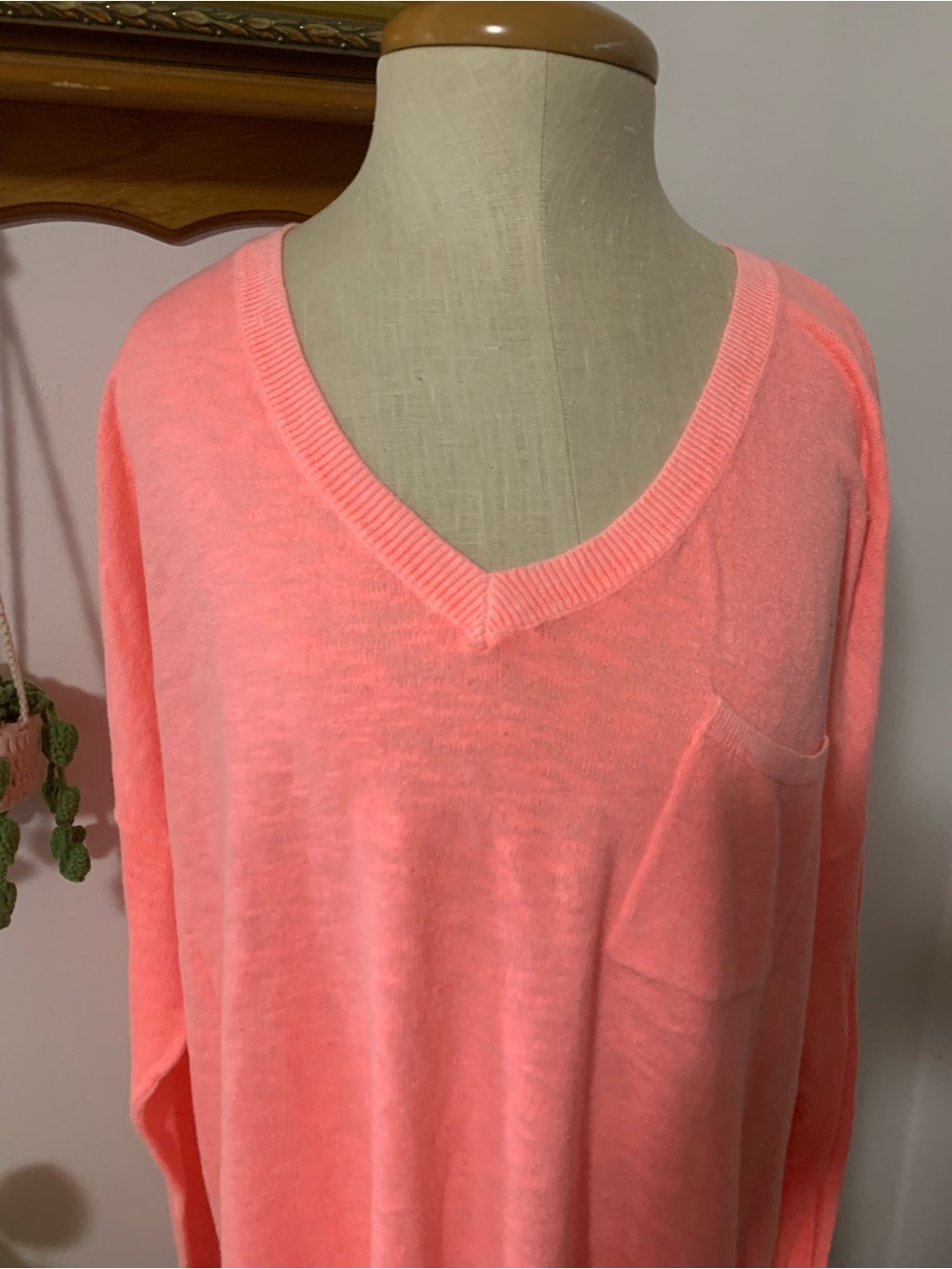 GAP Hot Pink V-Neck Pocket Cotton Rayon Blend Oversize Pullover Sweater M - Picture 8 of 15